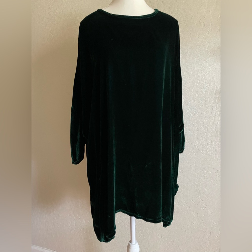 Silk velvet oversized  style top